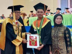 Enam lulusan berprestasi UIN Datokarama terima penghargaan