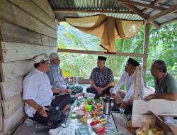Pasangan Rizal- Samuel Pongi Silaturahmi Dengan Ketua Utama Alkhairaat Dikebunnya