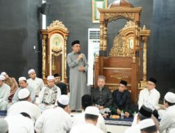 Gubernur Sulteng Anwar Hafid Ajak Buka Pintu Keberkahan Melalui Subuh Berkah