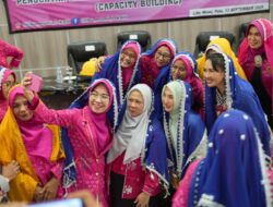 Wagub Sulteng Kukuhkan Pengurus Libu Mombine To Kaili, Dorong Perempuan Jadi Penggerak Pelestarian Budaya