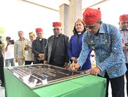 Gubernur Sulteng Resmikan Gedung Kantor Sinode GKST di Tentena