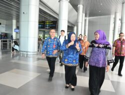 Wagub dr. Reny Sambut Kedatangan Gubernur Jatim Khofifah Indar Parawansa di Palu