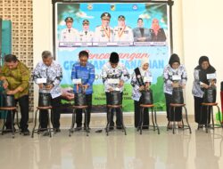 Gubernur Anwar Hafid Canangkan Gertam Cabai Untuk Lingkungan Sekolah