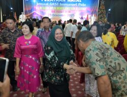 Wagub Sulteng dr.Reny Hadiri Perayaan Natal GKST Immanuel Palu