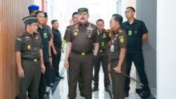 Kunjungi Kejari Sigi, Jaksa Agung ST Burhanuddin Sampaikan Pentingnya Penegakan Hukum yang Berintegritas dan Profesional
