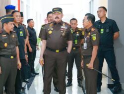 Kunjungi Kejari Sigi, Jaksa Agung ST Burhanuddin Sampaikan Pentingnya Penegakan Hukum yang Berintegritas dan Profesional