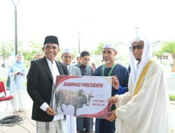 Gubernur Anwar Hafid Serahkan 127 Ekor hewan Kurban, Semangat Berbagi Warnai Idul Adha di Sulawesi Tengah