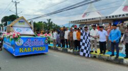 Bupati Sigi Mohamad Rizal Intjenae Lepas Pawai Ta’aruf MTQ ke-31 Tingkat Sulteng