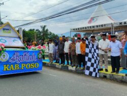 Bupati Sigi Mohamad Rizal Intjenae Lepas Pawai Ta’aruf MTQ ke-31 Tingkat Sulteng