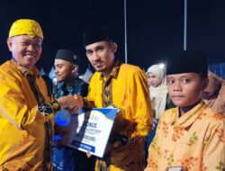 Bupati Sigi Serahkan Bonus Kepada Para Juara 1 Lomba MTQ ke 31 Tingkat Sulteng