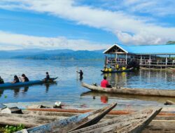 Lomba Tarik Tambang Perahu Meriahkan FDL 2026