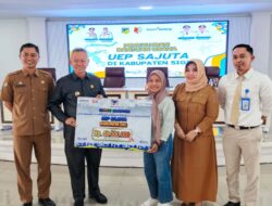 40 Warga Sigi Terima Bantuan Uep Sajuta