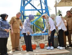 Bupati Sigi Dampingi Sri Suparni Bahlil Lahadalia Resmikan Sumur Bor di Loru