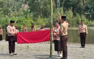 SMPN Satap 4 Banawa Selatan Laksanakan Upacara Hari Sumpah Pemuda